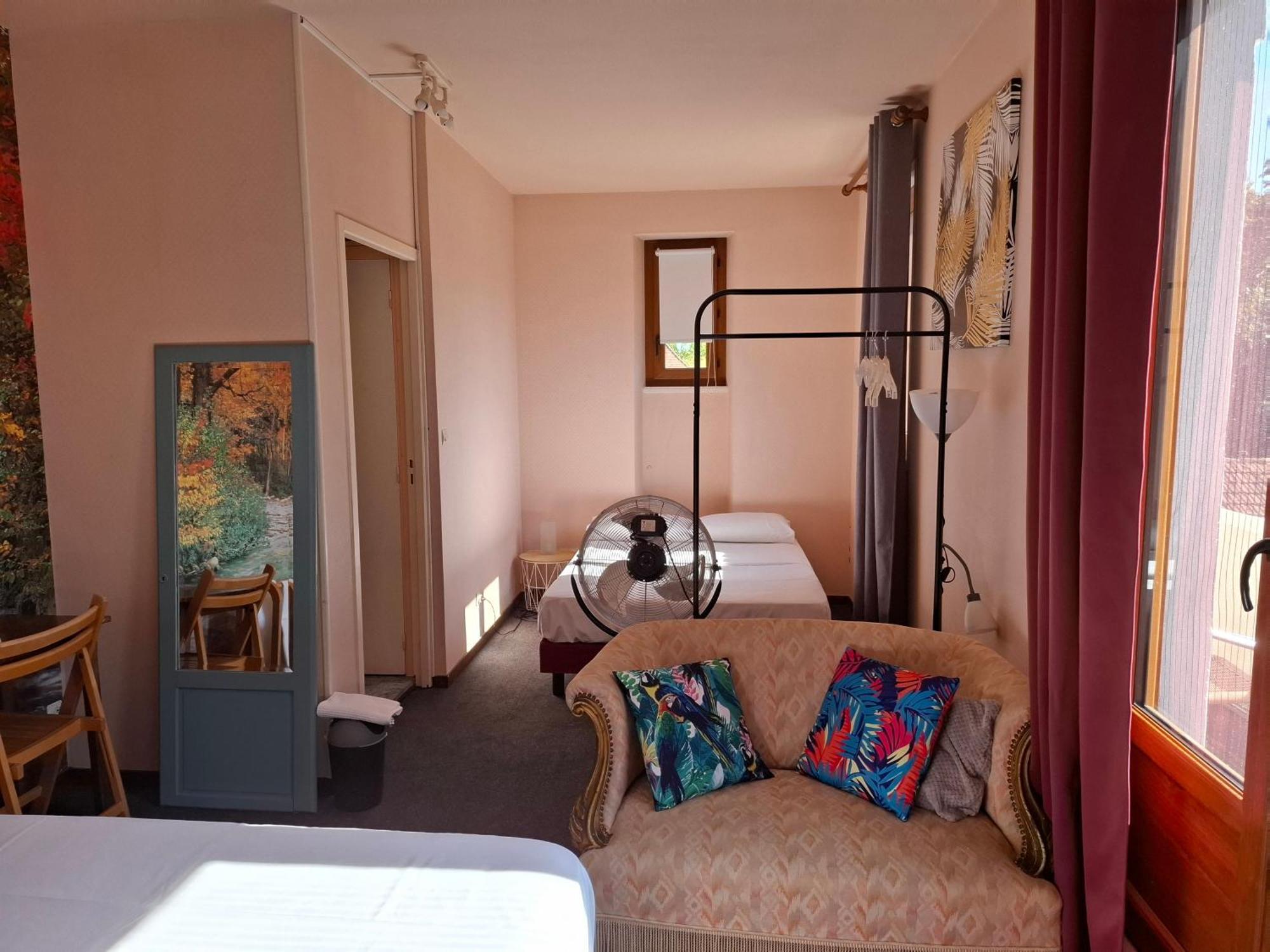 Hotel Du Pont Et Restaurant A Groléjac Eksteriør bilde