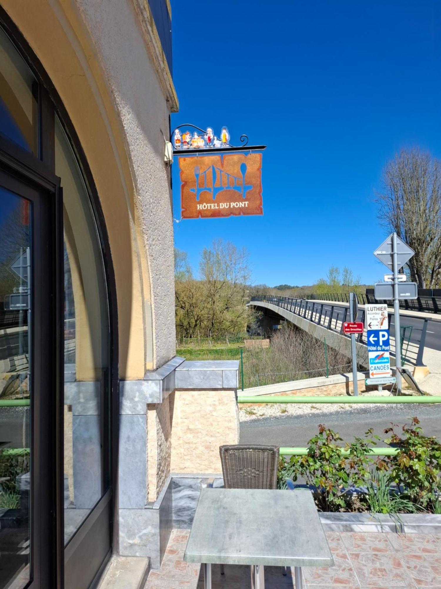 Hotel Du Pont Et Restaurant A Groléjac Eksteriør bilde